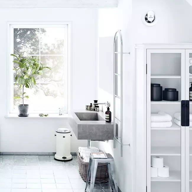 Vent Axia bathroom extractor fan Svara with humidity and light sensor Ø100 - 125mm (app-controlled)
